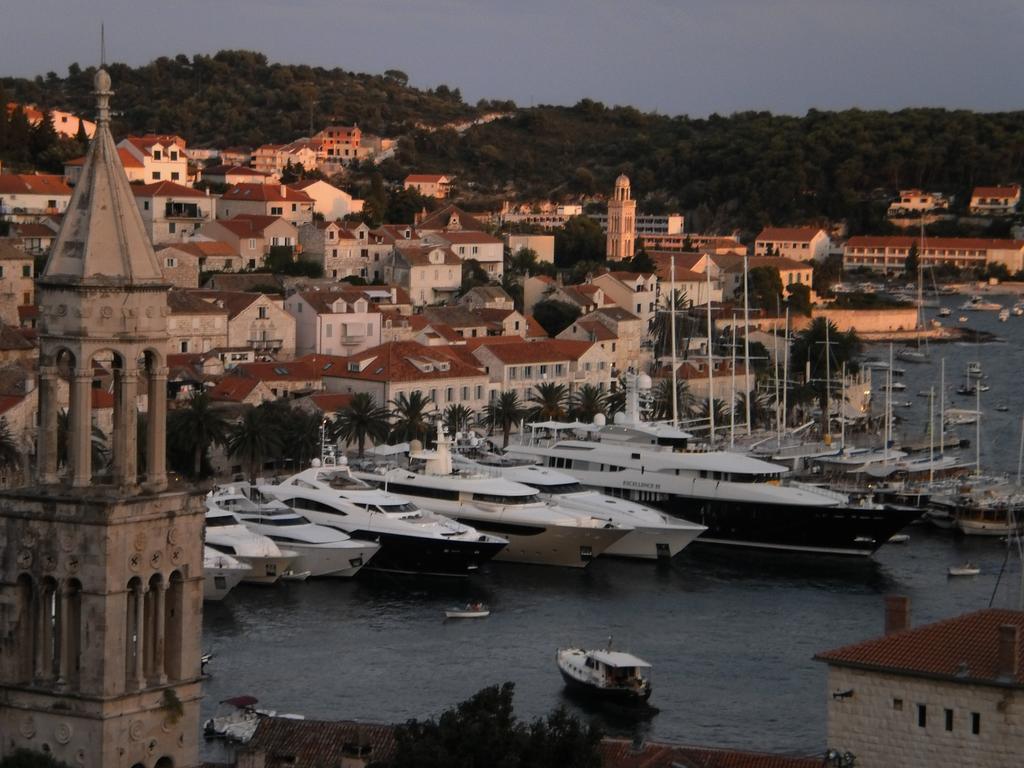 Apartments Luci Hvar Town Kamer foto