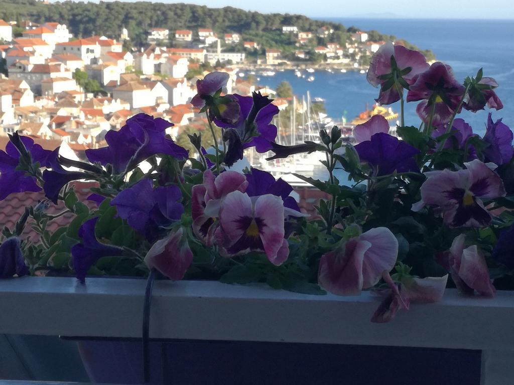 Apartments Luci Hvar Town Buitenkant foto